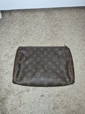 Louis Vuitton Monogram Toiletry Pouch 28